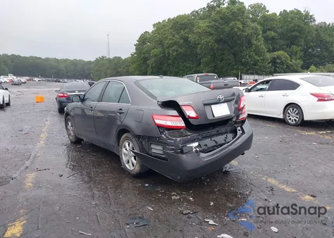 2011 Toyota Camry Le z USA, uszkodzony, nr VIN 4T4BF3EK9BR187870